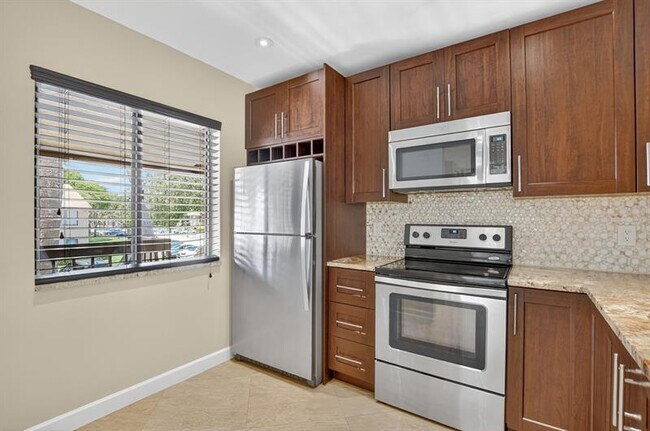 Foto del edificio - 21954 Tidewater Terrace