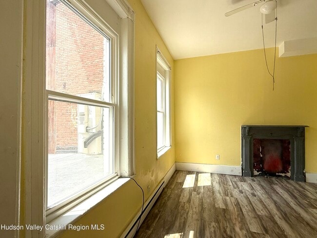 Building Photo - 110 Partition St