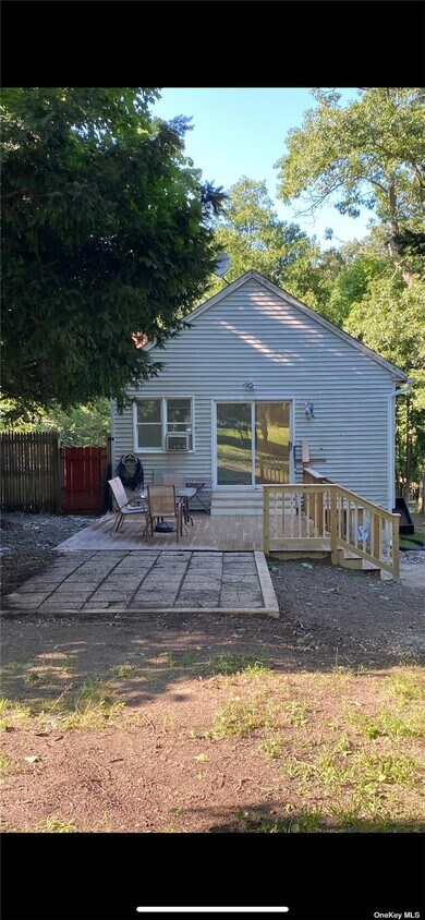 Primary Photo - 26 Dryad Rd