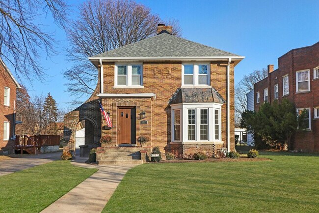 Foto del edificio - 1317 N Jackson St