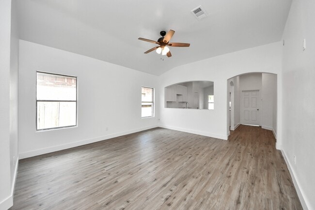 Foto del edificio - 23714 N Newport Bend