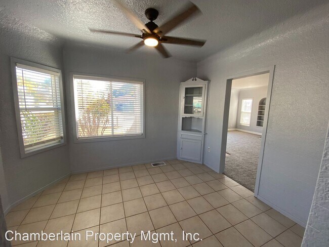 Building Photo - 3 br, 2 bath House - 916 Alberta Ave