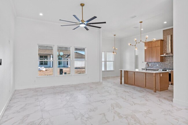 Foto del edificio - 206 E Persimmon Dr