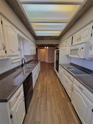 Foto del edificio - 228 Prairie View Ln