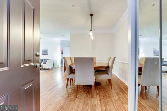 Foto del edificio - 12190 Abington Hall Pl