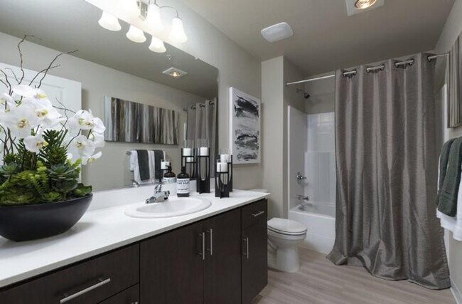 Foto del edificio - 16184 NW Bauman St