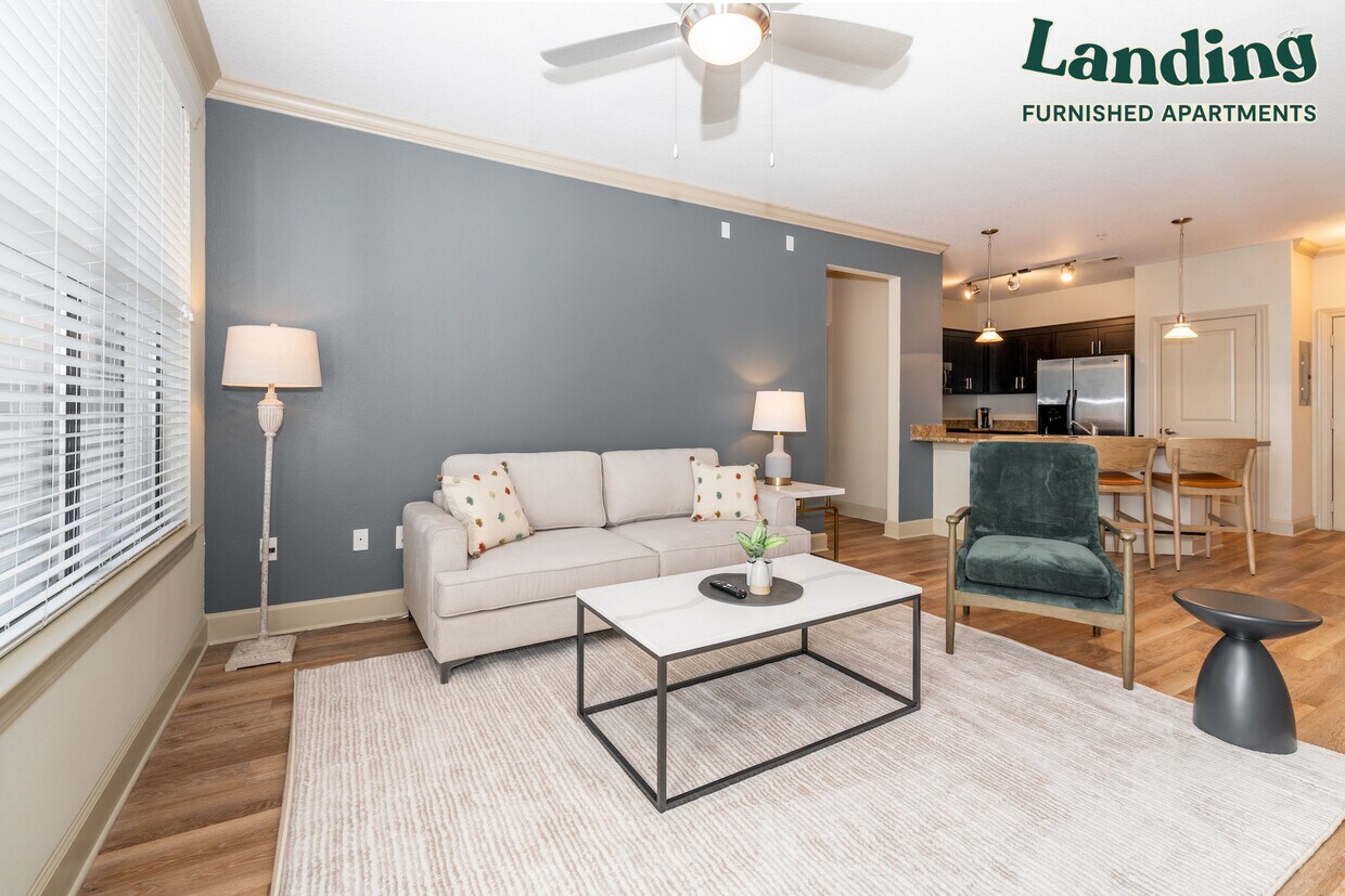 Foto principal - 8451 Gate Pkwy W