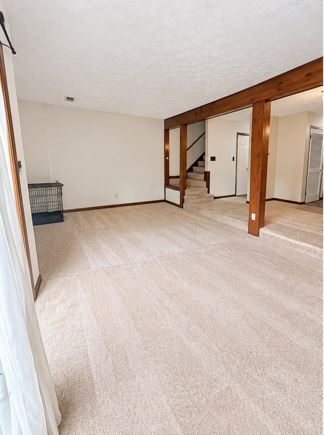 Building Photo - 45759 Church Dr