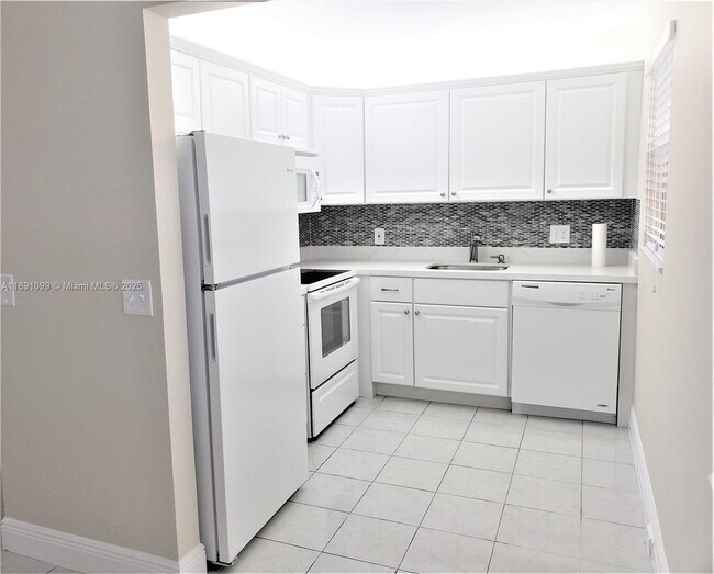 Foto del edificio - 98 Fanshaw C