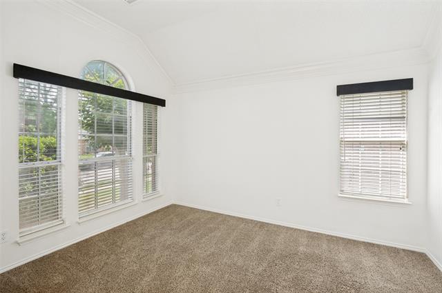 Foto del edificio - 3805 Pine Valley Dr