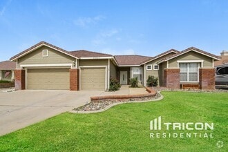 Building Photo - 43317 Sawgrass Ln