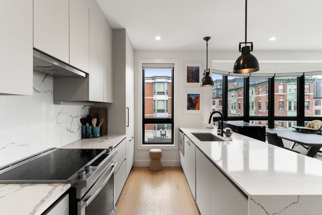 Foto principal - 75 W Broadway