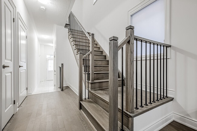 Building Photo - 36 Quinton Ridge