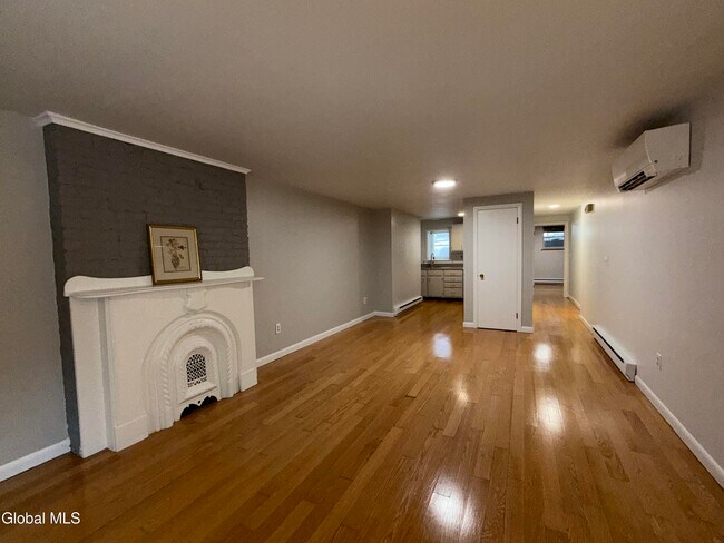 Foto del edificio - 52 Elm St