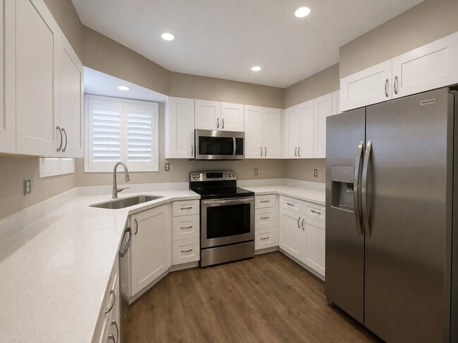 Building Photo - 6885 E Cochise Rd