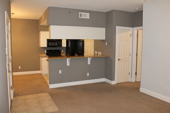 Foto del edificio - Nicely Appointed First-Floor Condo at The ...
