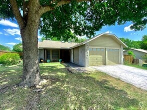 Building Photo - 10348 Flatland Trail
