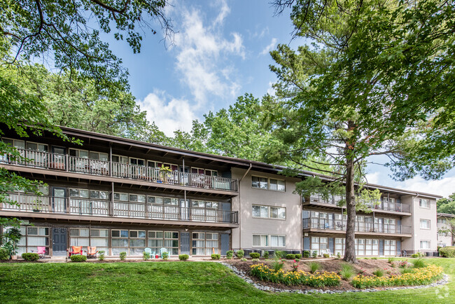 Building Photo - The Gallery on New Hampshire