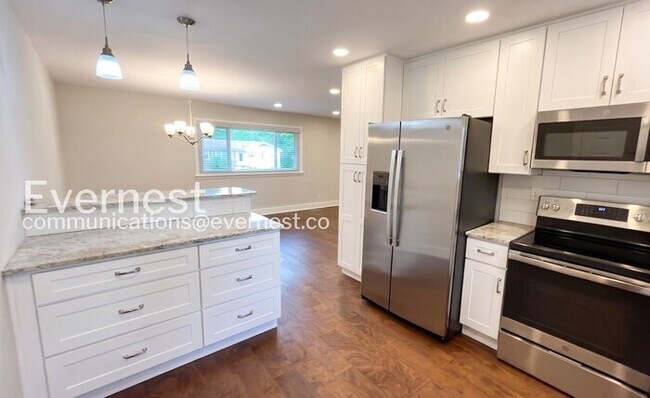 Foto del edificio - 1206 Cranbrook Dr