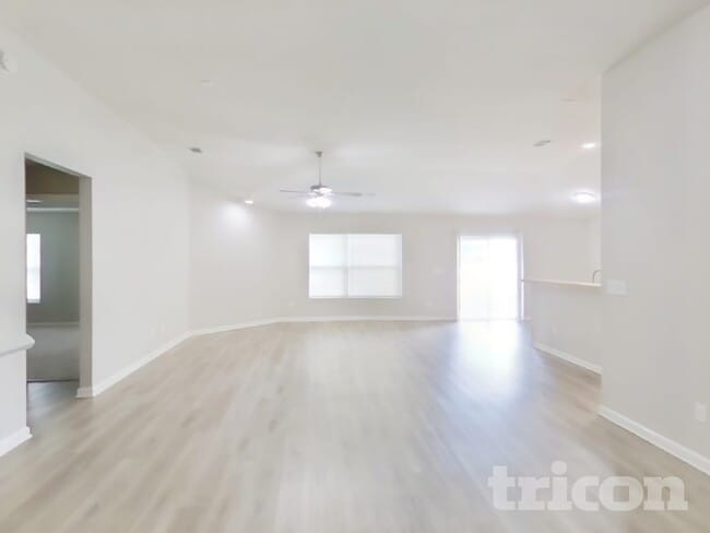 Building Photo - 15254 Little Filly Ct