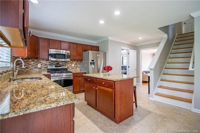 Building Photo - 28 Schoolhouse Landing