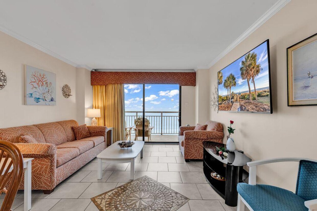 Foto principal - 2001 S Ocean Blvd