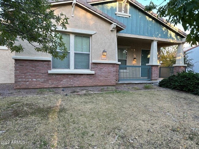 Building Photo - 2789 N Heritage St