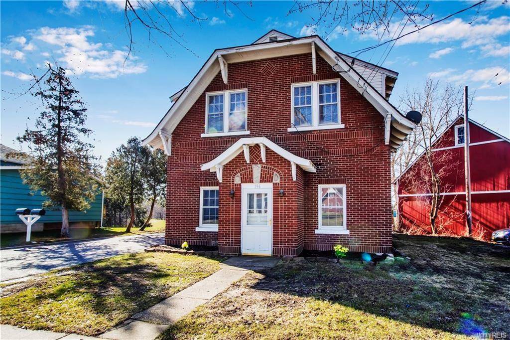 196 St Marys St, Lancaster, NY 14086 Room for Rent in Lancaster, NY