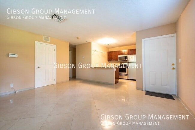 Foto del edificio - 1116 SW 4th St
