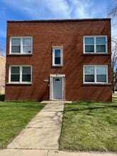 Building Photo - 8835 Lavergne Ave