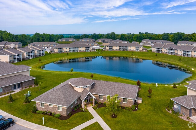 Aerial - Sand Lake Apartments