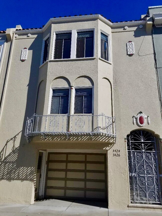 Foto del edificio - 3424 Scott St