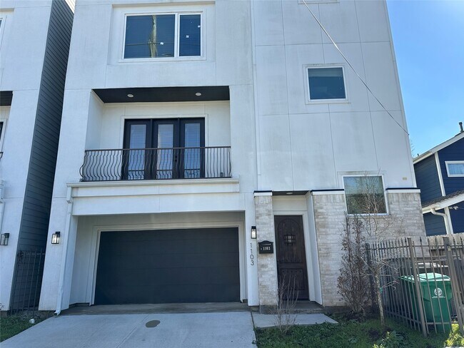 Foto del edificio - 1103 Ruthven St