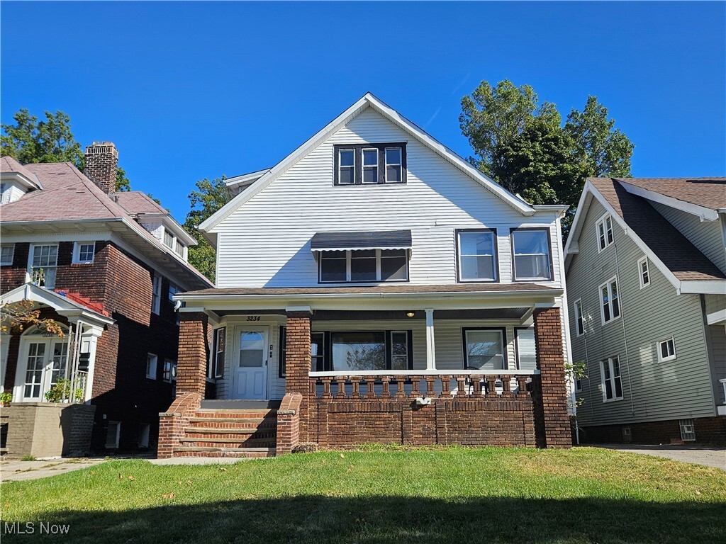 3234 Euclid Heights Blvd Cleveland Heights, OH 44118 – photo 1