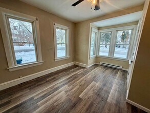 Building Photo - 1130 Prospect Ave