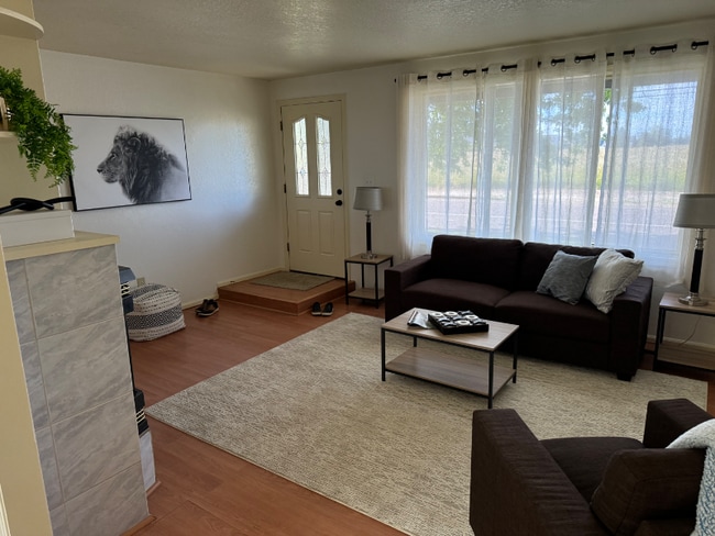 Foto del edificio - 3397 SE Hathaway Pl