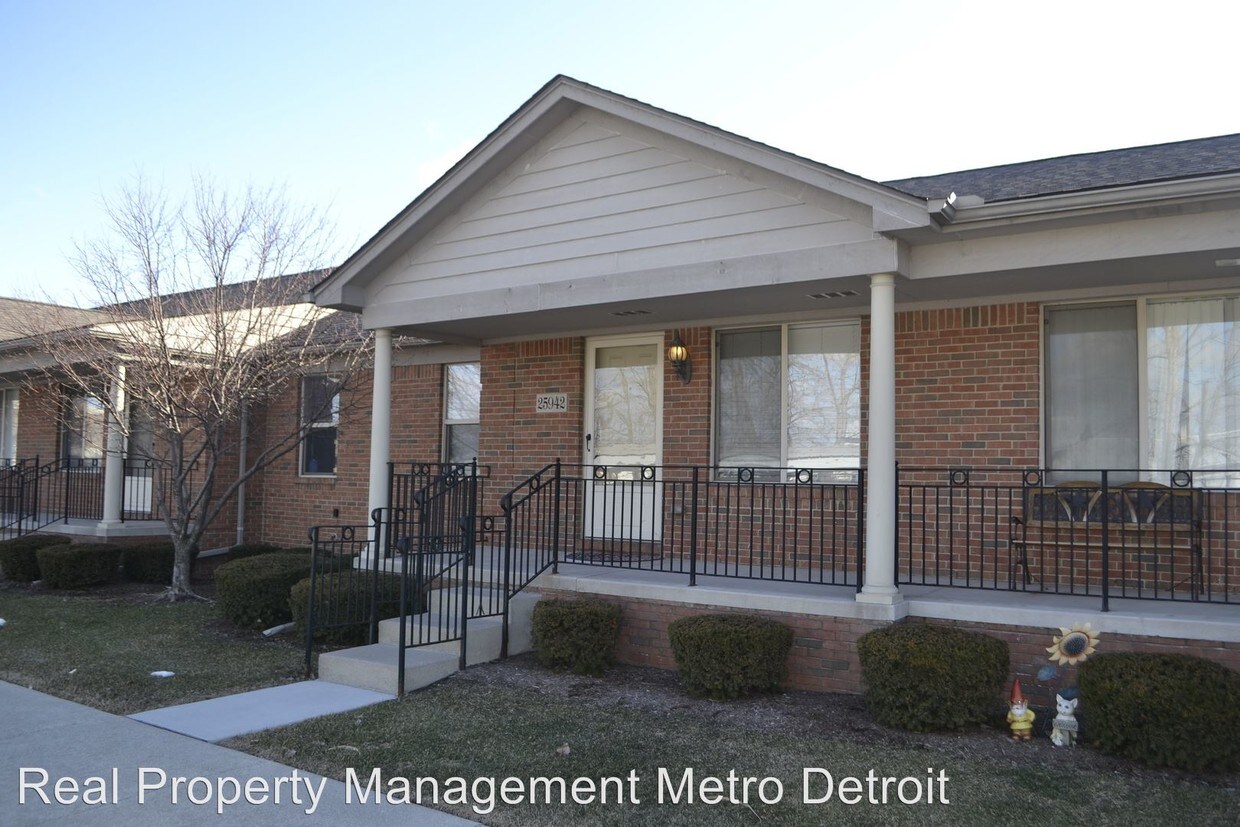 Primary Photo - 2 br, 1 bath House - 25942 Santina Lane