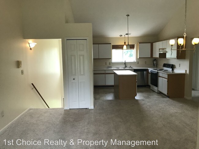 Building Photo - 2 br, 2 bath House - 44367 Sunnyside