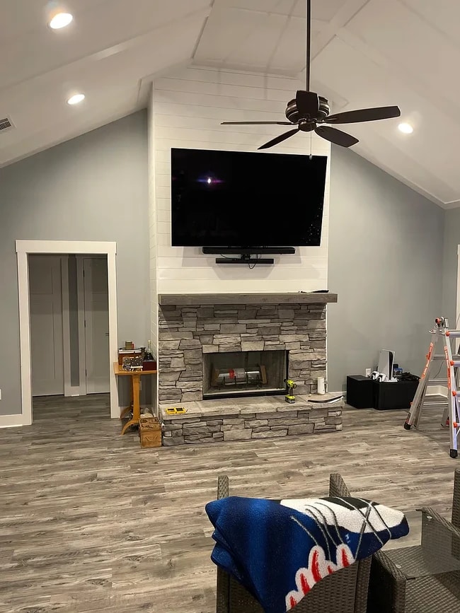 Fireplace up-down TV mount - 137 Reynolds Rd