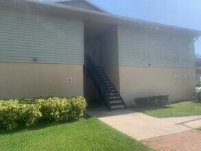 Building Photo - 620 Golden Raintree Pl