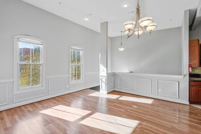 Photo - 901 R St NW Apartment