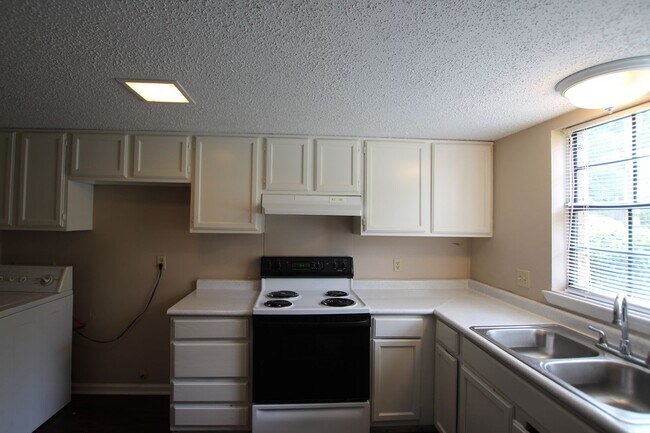 Building Photo - Delmar Dr.  2518/2520