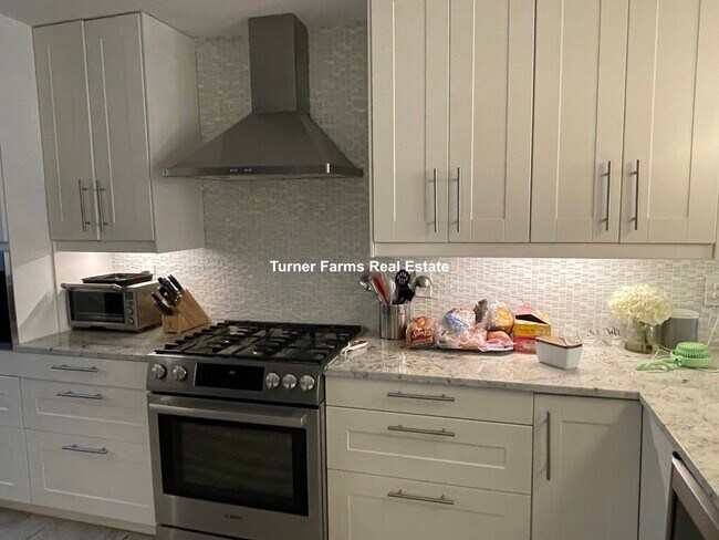 Foto del edificio - 469 Massachusetts Ave