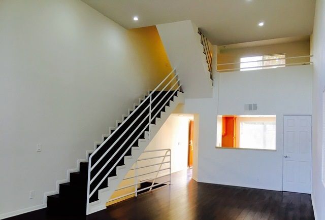 Foto principal - 3712 Evans St W