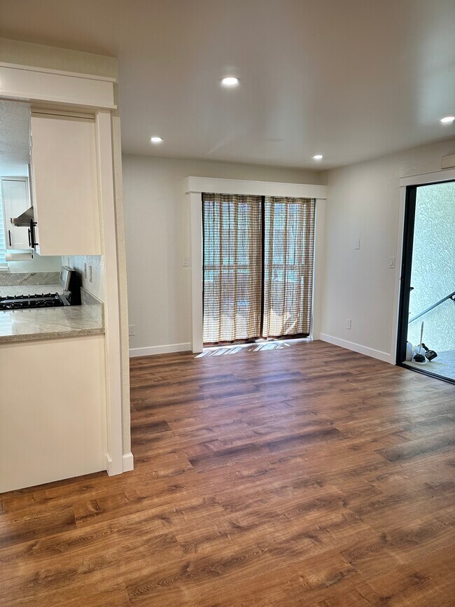 Foto del edificio - 510 S Adams St