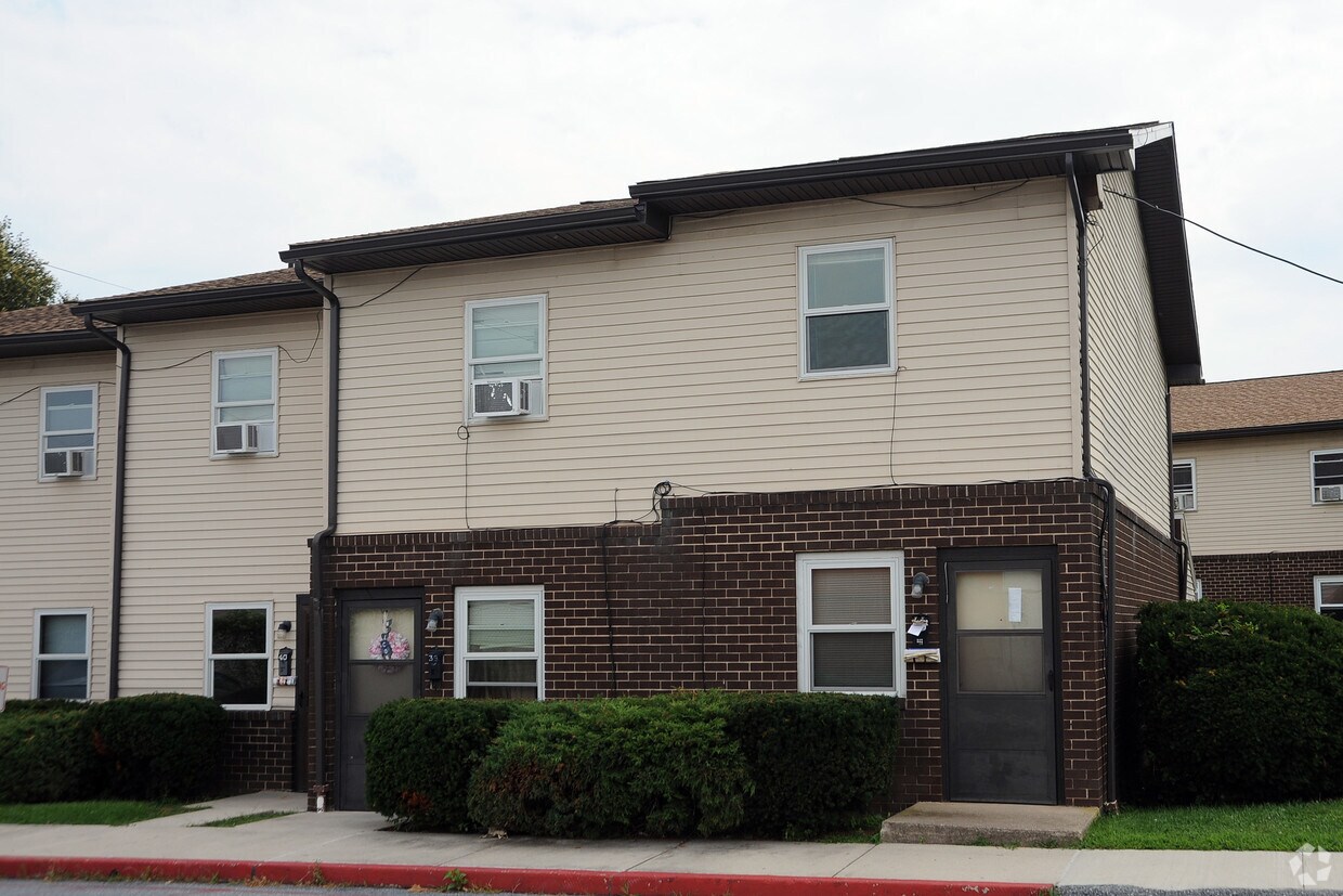 Genesis Court 2 40 Genesis Ct Middletown PA 17057 Apartments com Genesis Court 2 40 Genesis Ct Middletown PA 17057 Apartments com