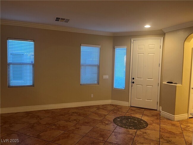 Foto del edificio - 397 Hidden Hole Dr