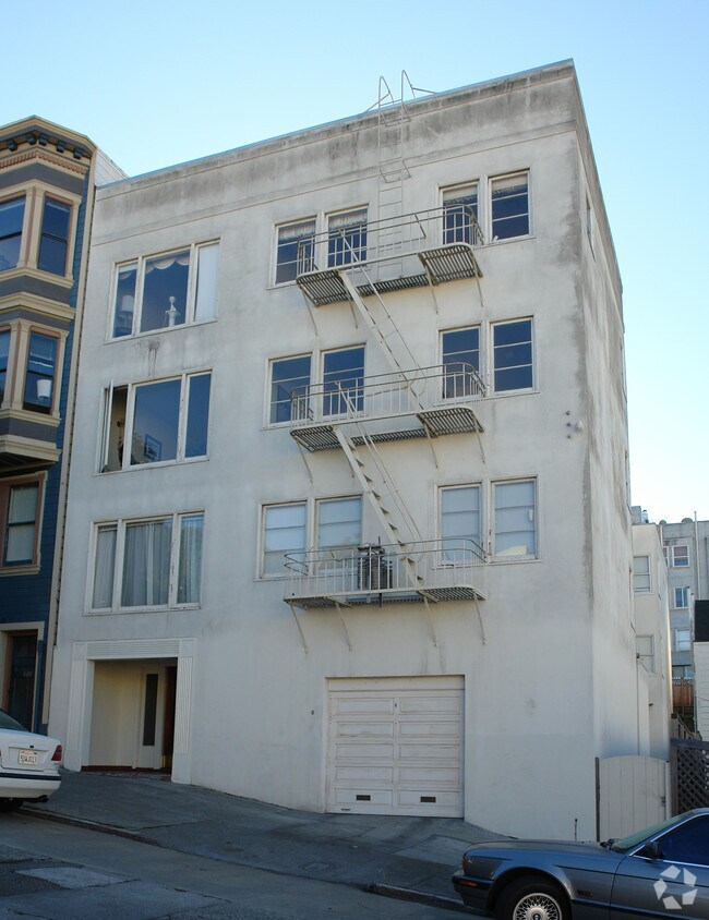 Primary Photo - 475 Chestnut St