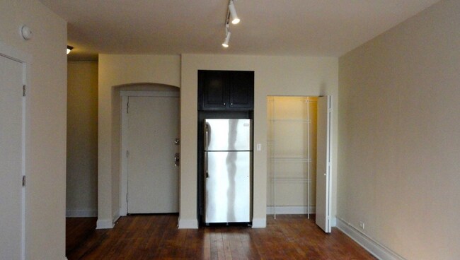 Building Photo - 339 Howard St