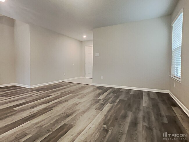Building Photo - 25622 Ramsey Heights Way